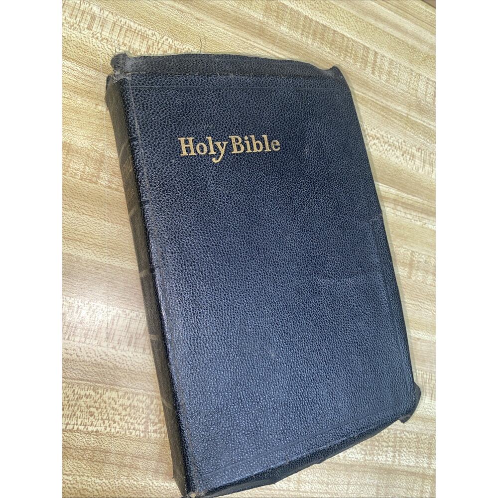 The Holy Bible KJV John C. Winston International Series Self Pronouncing 1930s